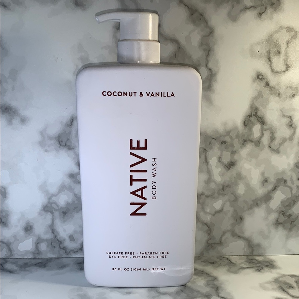 New Native Coconut & Vanilla Body Wash 36 oz